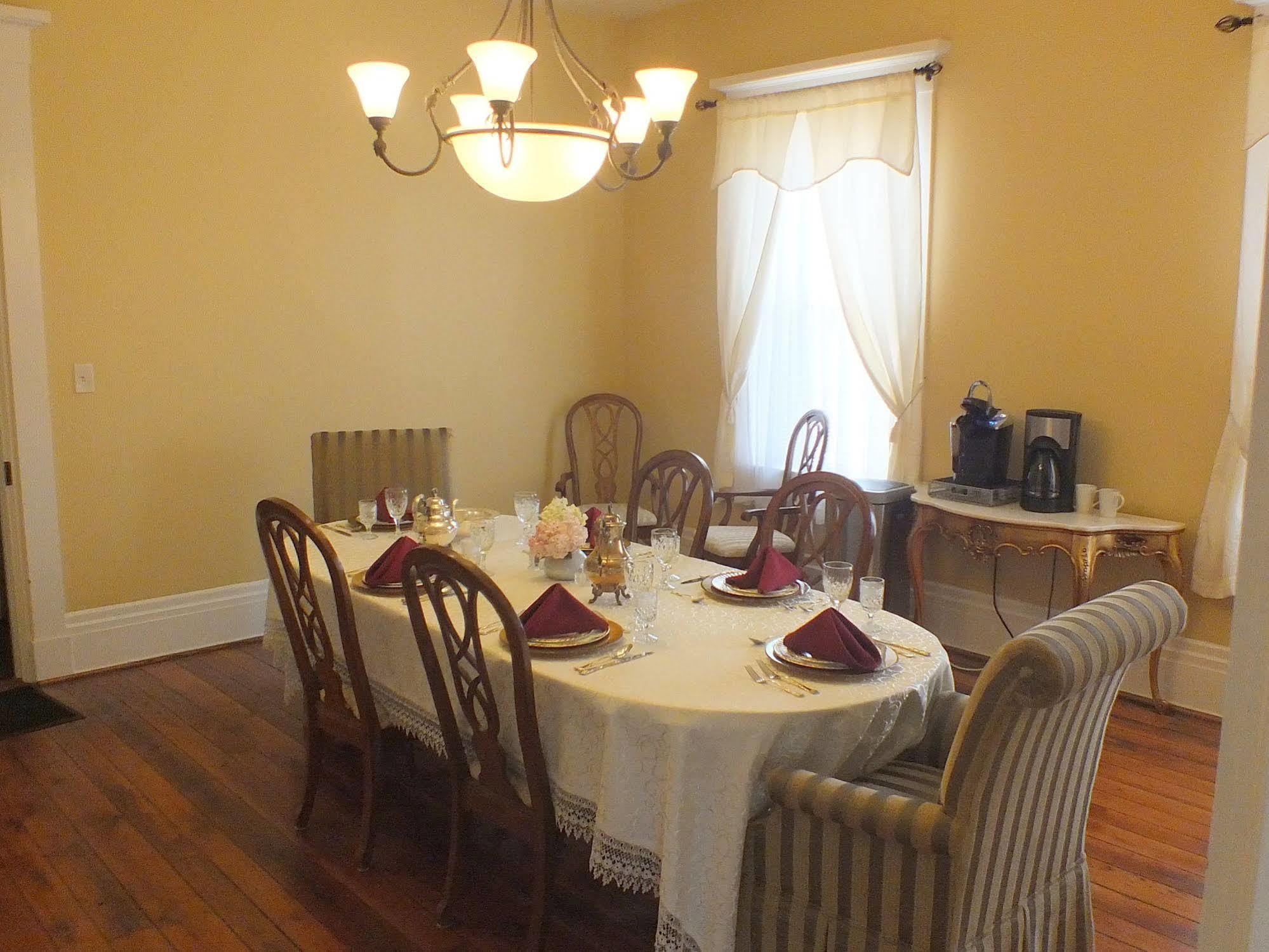 The Pepin Mansion B&B On Mansion Row - 10 Min To Start Of The Bourbon Trail นิวอัลบานี ภายนอก รูปภาพ